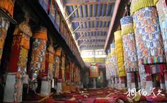 西藏拉萨哲蚌寺旅游攻略之经幢