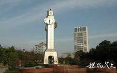 重庆大学校园概况之钟楼与主教学楼