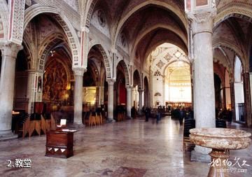 米兰圣玛利亚修道院-教堂照片
