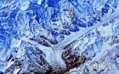 天山托木尔峰旅游攻略之汗腾格里冰川