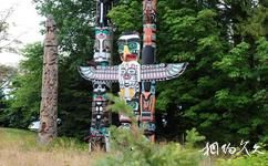 加拿大斯坦利公园旅游攻略之印第安木刻图腾柱