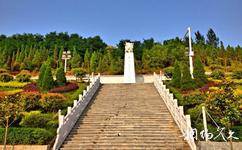 漢陰龍崗生態旅遊攻略之革命烈士紀念碑