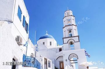 聖托里尼皮爾戈斯小鎮-教堂照片
