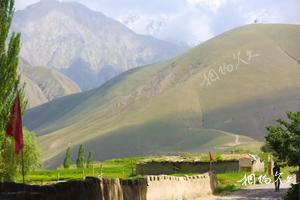 新疆阿克蘇巴音郭楞蒙古且末旅遊景點大全