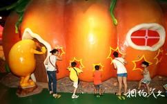 杭州烂苹果乐园旅游攻略之偷窥墙
