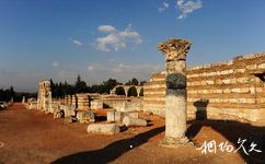 黎巴嫩安杰尔古城旅游攻略之石柱