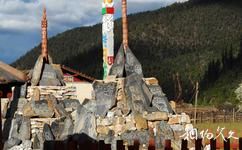 霞給藏族文化村旅遊攻略之瑪尼堆