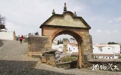 西班牙龙达古城旅游攻略之菲利普五世之门