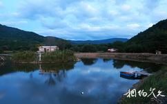 哈尔滨松峰山自然保护区旅游攻略之湖泊