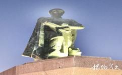 威海环翠楼旅游攻略之邓世昌铜像