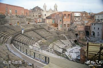 意大利卡塔尼亚市-罗马剧场照片
