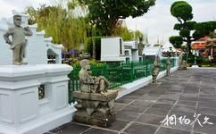 泰国曼谷郑王庙旅游攻略之雕塑