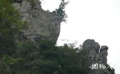 磐安水下孔旅遊攻略之母子岩