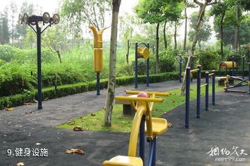 上海闵行体育公园-健身设施照片