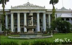 印度加爾各答市旅遊攻略之大理石宮殿