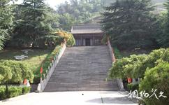 西安杨虎城将军陵园旅游攻略之斜坡