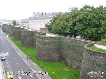 西班牙盧戈古城牆照片