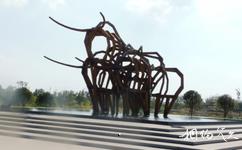 長沙洋湖濕地旅遊攻略之「先導牛」雕塑