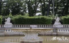 法国凡尔赛宫旅游攻略之穹顶丛林园