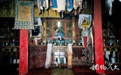 西藏昌都强巴林寺旅游攻略之大殿内景