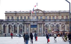 法国波尔多旅游攻略之罗昂宫