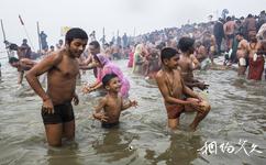 印度恒河旅游攻略之沐浴
