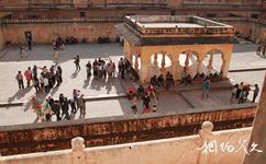 印度斋普尔市旅游攻略之琥珀堡的广场