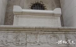 意大利里米尼市旅游攻略之陵墓