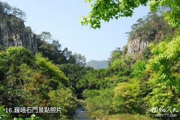 廣州從化石門國家森林公園-巍峨石門照片