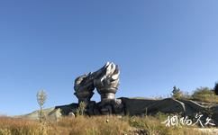 保加利亚飞碟纪念碑旅游攻略之火炬雕塑