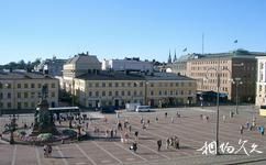 芬蘭赫爾辛基市旅遊攻略之參議院廣場