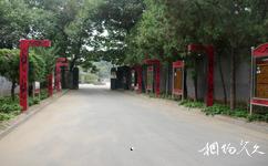 北京大葆台西汉墓博物馆旅游攻略之迎宾科普栏