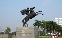 印尼雅加達市旅遊攻略之民族女英雄的雕像