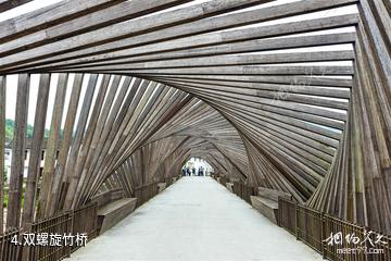 龙泉宝溪景区-双螺旋竹桥照片