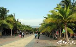 海南日月湾海门游览区旅游攻略之椰林休闲广场