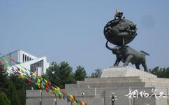 土库曼斯坦阿什哈巴德旅游攻略之地震纪念碑