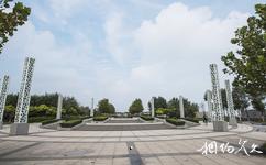 天津港东疆建设开发纪念公园旅游攻略之地标广场