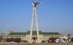 长春文化广场旅游攻略之太阳鸟