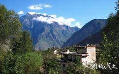 甘孜墨爾多山旅遊攻略之藏寨