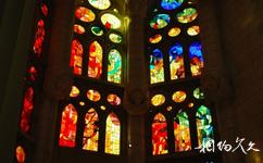 西班牙聖家族大教堂旅遊攻略之彩色窗
