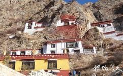 西藏扎耶巴洞窟群旅游攻略