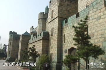 蕪湖方特夢幻王國-城堡外牆照片