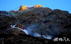 西藏扎耶巴洞窟群旅游攻略之桑阿林