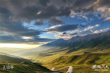 海北祁连阿咪东索景区-山谷照片