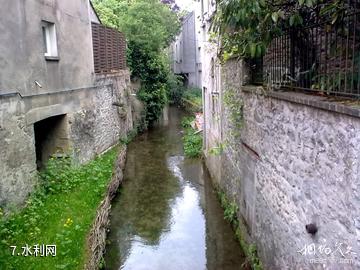 法国普罗万中世纪集镇-水利网照片