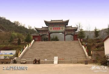 山東靈泉寺-山門照片