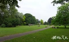 英国剑桥大学校园概况之草坪