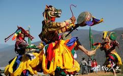 不丹普纳卡市旅游攻略之面具舞表演