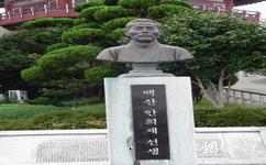 韩国龙头山公园旅游攻略之安熙济铜像