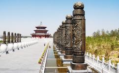 寧夏中華黃河壇旅遊攻略之二十四節氣圖騰柱